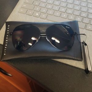 Brand New Quay Australia oversized aviators